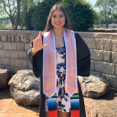 Profile Picture of Andrea Mora (@@andy_mora17) on Twitter