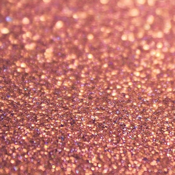 Profile Picture of Briana Traut (@bbrriiaannaaa) on Poshmark