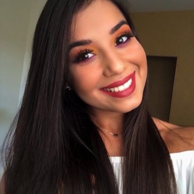 Profile Picture of Isabela Carvalho (@isabelac3) on Twitter
