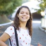 Profile Picture of J U L I A   L I M A ♡ (@juu_oliverlima) on Instagram