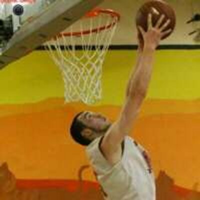 Profile Picture of Derek Jeffrey (@ImdawhiteMamba) on Twitter