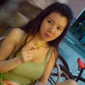 Profile Picture of Gwendolyn (@miss.gwen) on Myspace