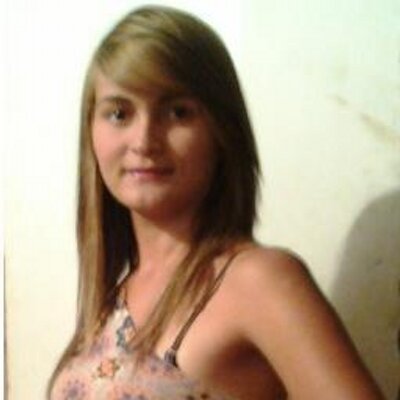 Profile Picture of Paula Arango (@Paulaarango13) on Twitter