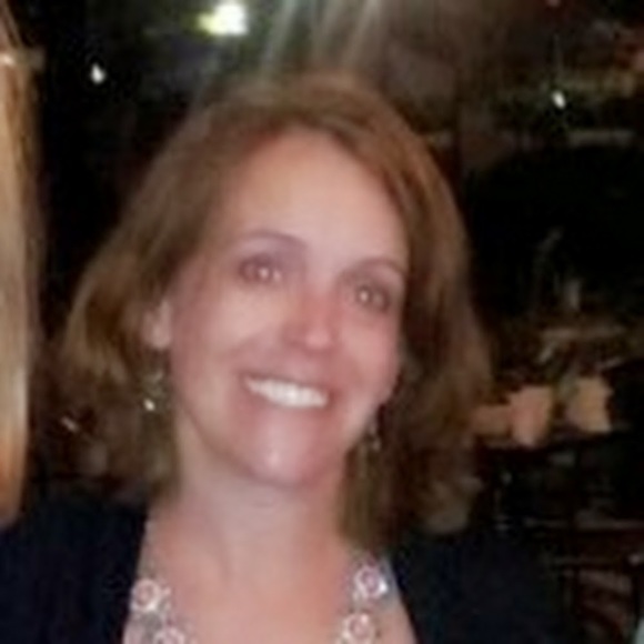 Jill Bernabo - Poshmark Profile Picture of Jill Bernabo (@jbo126) on Poshmark