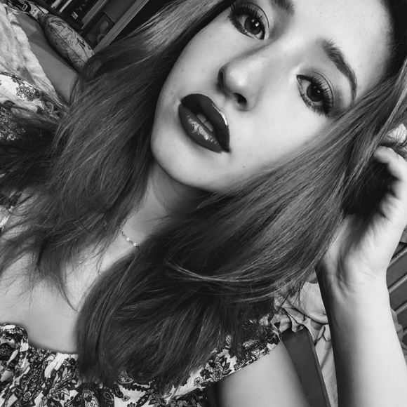 Profile Picture of Will Battrick (@will_battrick) on Poshmark