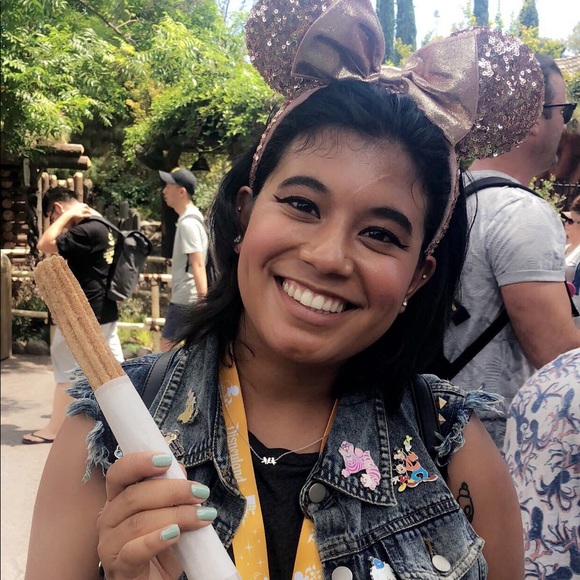 Profile Picture of Jazmine Amaya-grajeda (@jamayagrajeda) on Poshmark
