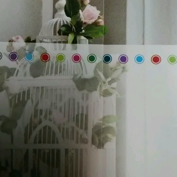 Profile Picture of Mae Oshiro (@simpletastes1) on Poshmark