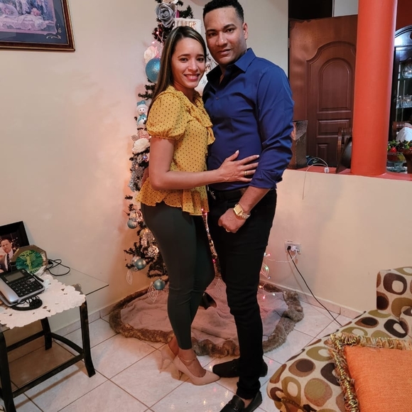 Profile Picture of Juan alexander Chavez severino (@jachavez143) on Poshmark