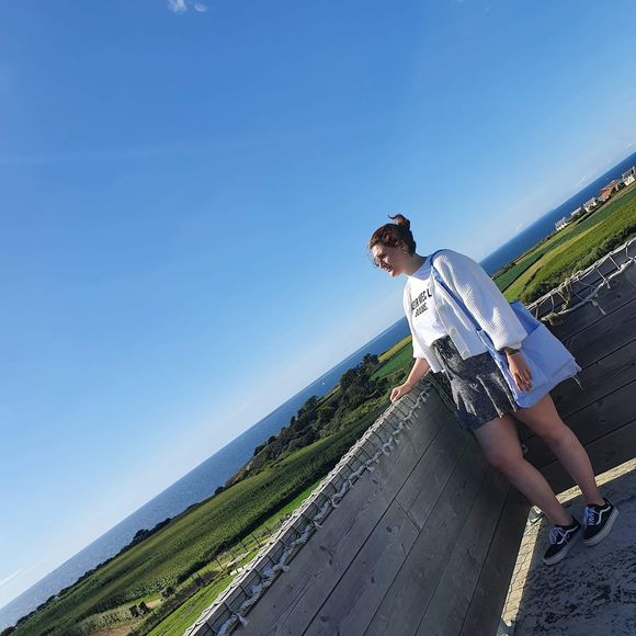Profile Picture of Loreena Bertoux (@loreenabert) on Poshmark