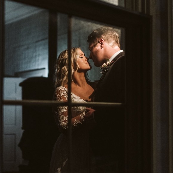 Profile Picture of Grace Feiler (@gfeiler1993) on Poshmark