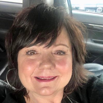 Profile Picture of Lisa Macey (@lisamacey12) on Twitter