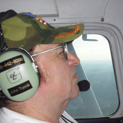 Profile Picture of Rex Cox (@leprecon981) on Twitter