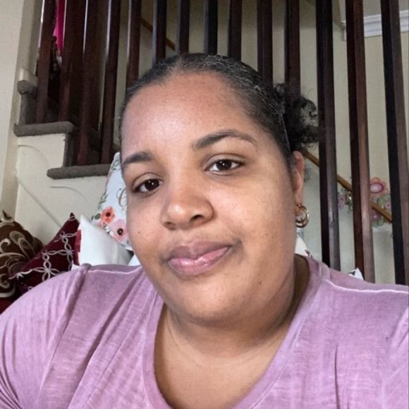 Profile Picture of Kishma Latouche (@kishmalatouche) on Poshmark