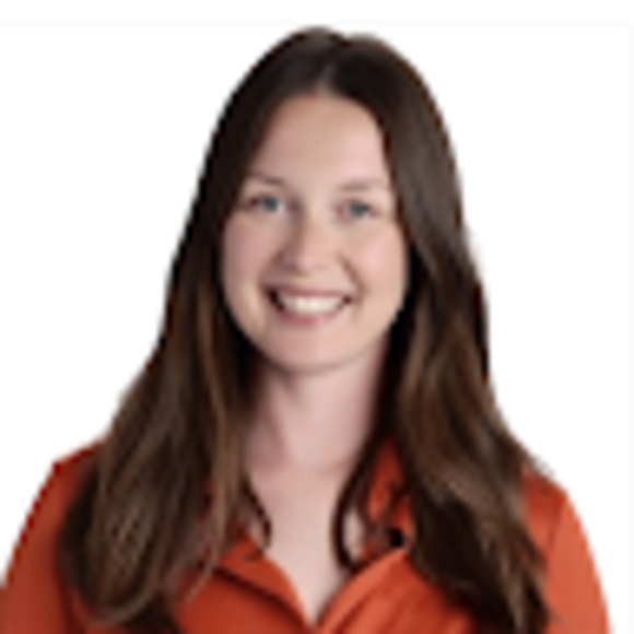 Profile Picture of Carly Callahan (@carlycallaha221) on Poshmark