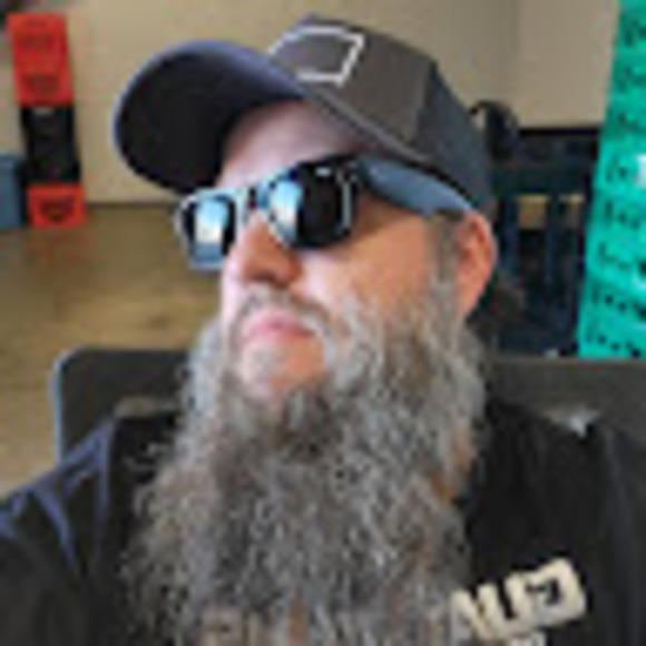 Profile Picture of Patrick Steinke (@patricksteinke) on Poshmark