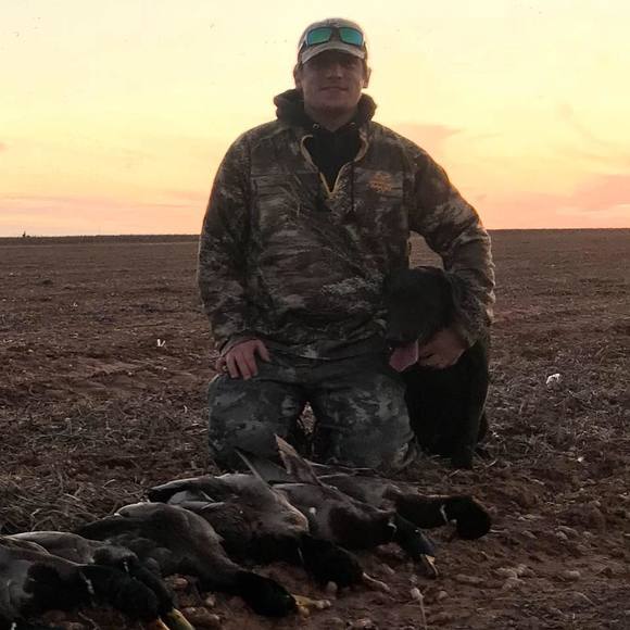 Profile Picture of Kyle Alford (@kylejoe88) on Poshmark