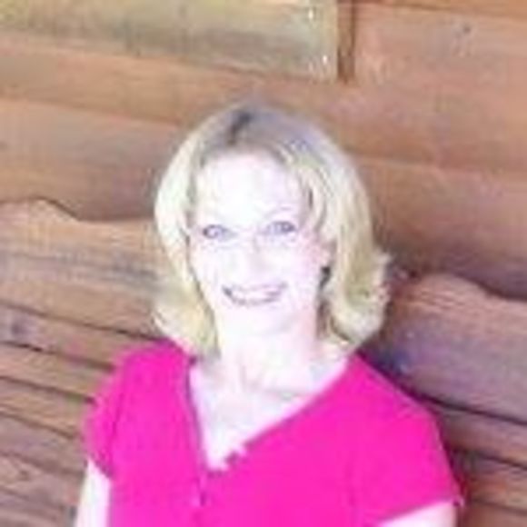 Profile Picture of Joann Wilson (@grannyjoann52) on Poshmark