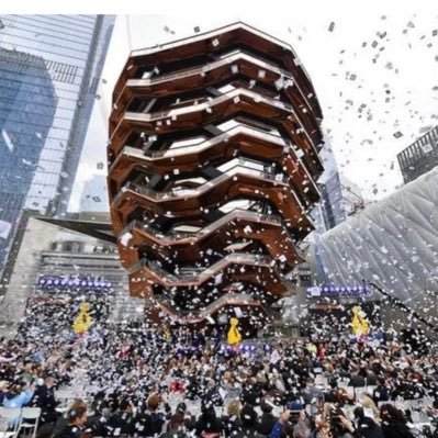 Profile Picture of Peter Huang (@USANA365days) on Twitter