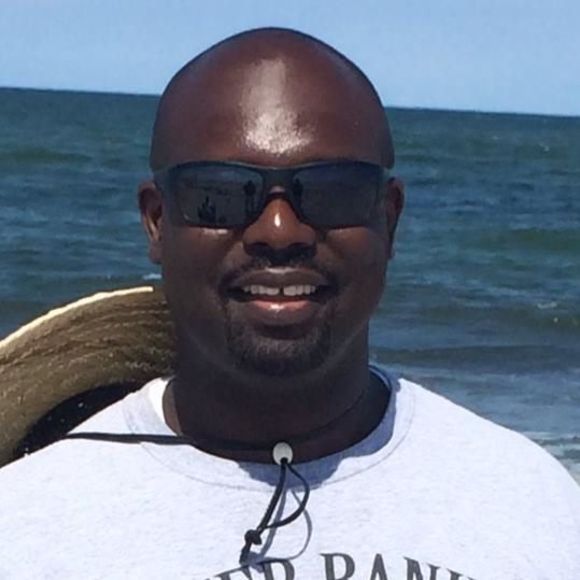 Profile Picture of Felix Addo (@felix7220) on Poshmark