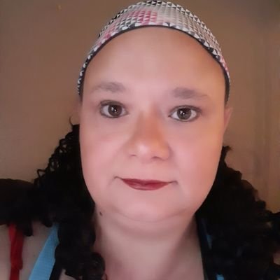 Amanda Rene'e - Twitter Profile Picture of Amanda Rene'e (@arbrowning) on Twitter