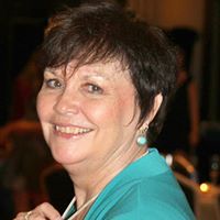 Profile Picture of Amy Howell (@ahhgraphics) on Pinterest