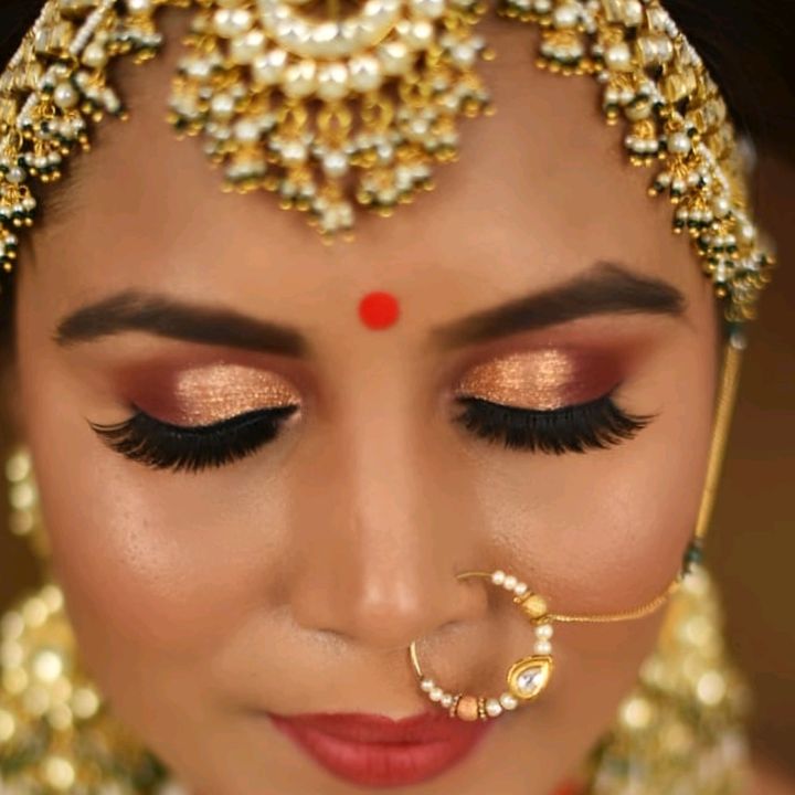 Profile Picture of patel Asha makeup_hair artist (@balvantpatel902) on Tiktok