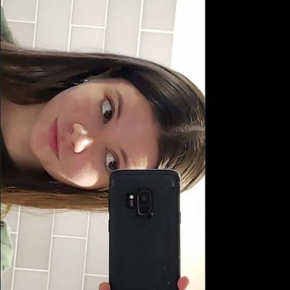 Profile Picture of Noelle Jenkins (@njinkies) on Poshmark