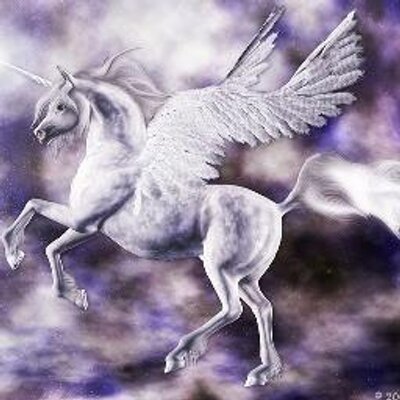 Profile Picture of Cheryl Walton (@MagBlueClouds) on Twitter
