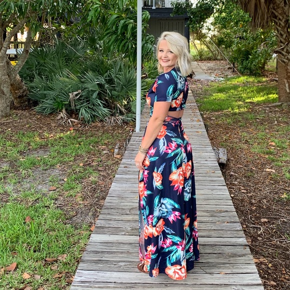 Profile Picture of Haley Witt (@laurenhaley94) on Poshmark