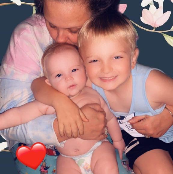 Profile Picture of Christina Hagerman scifo (@clscifo35) on Poshmark