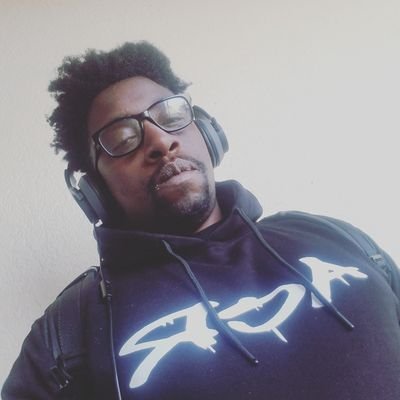 Profile Picture of DeAndre Johnson (@blkguy_0928) on Twitter