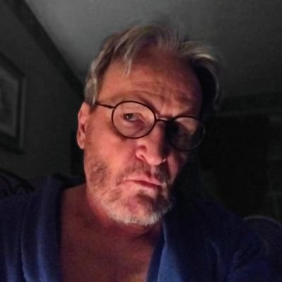 Profile Picture of William Bates (@DaysIKnew) on Twitter