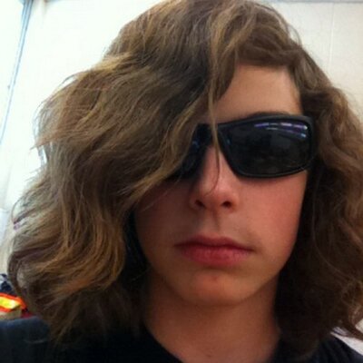 Profile Picture of Thomas Charlebois (@KeepAwayFromMee) on Twitter