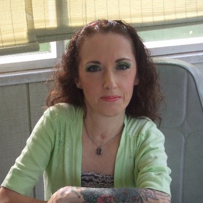 Profile Picture of Catherine Gibbons (@Sunebird) on Twitter