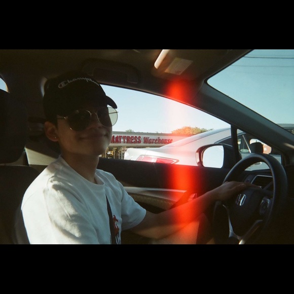 Profile Picture of Joshua Hughes (@j0sh3621) on Poshmark