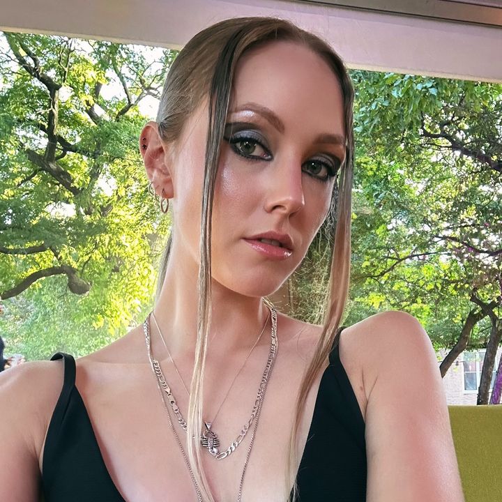 Profile Picture of Madeline (@mstehlik) on Tiktok