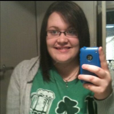 Profile Picture of Taylor Olson (@TaylorMaxine) on Twitter