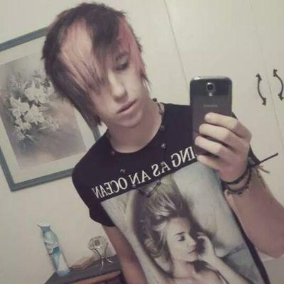 Profile Picture of Jason Yarbrough (@RuvikOnNeptune) on Twitter