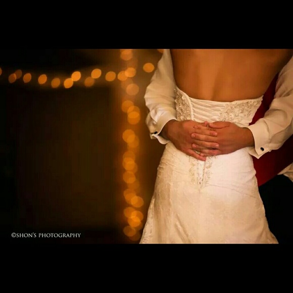 Profile Picture of Ashley Harimon (@aschuller12) on Poshmark