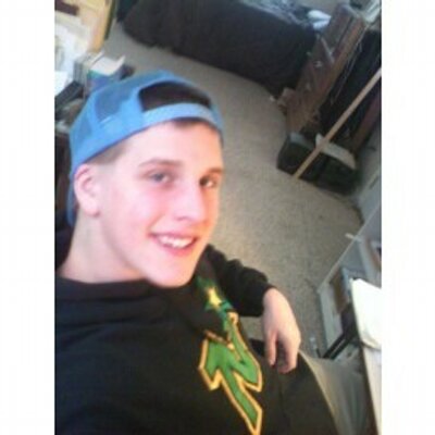 Profile Picture of Kyle Pert (@mnwild11) on Twitter