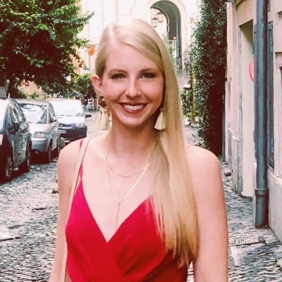 Profile Picture of Kristin Cox (@kris_cox_) on Twitter