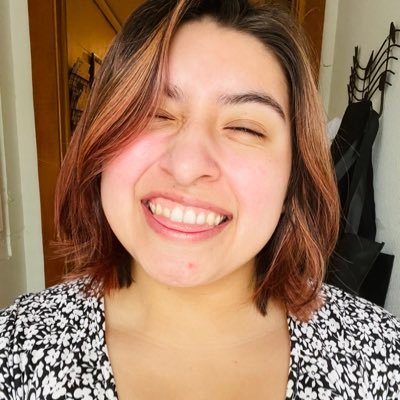 Profile Picture of Athena Duran (@thenadeee) on Twitter