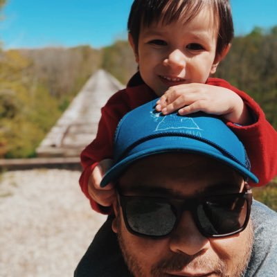 Profile Picture of Michael Escobedo (@moving_picture) on Twitter