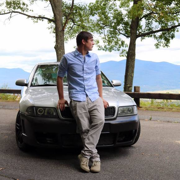 Profile Picture of Brody Arnesen (@arnesen33) on Poshmark