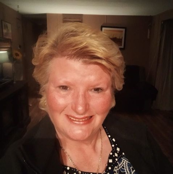 Profile Picture of Honey Coumbe (@marycoumbes) on Poshmark