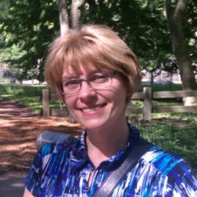 Profile Picture of Susan Branch Towne (@SBTCostumes) on Twitter