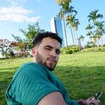 Profile Picture of Aaron Santos (@mister.sandtoes) on Instagram