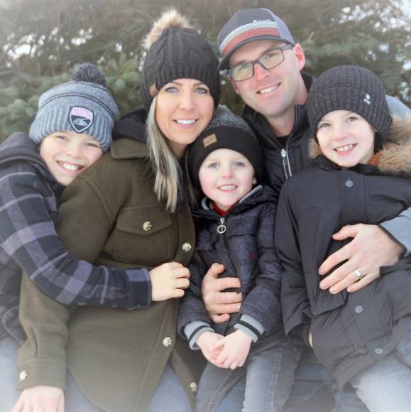 Profile Picture of Ruby Larson (@rubylarson200) on Poshmark