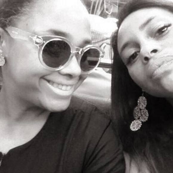 Profile Picture of Anissa Mambouka (@anissamambouka) on Poshmark