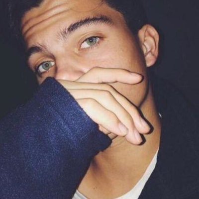 Profile Picture of Zach Huff (@zachhuff98) on Twitter